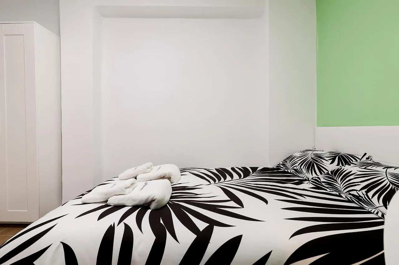C29 Beutiful & Shiny 4 Bdrm Apartment Malaga