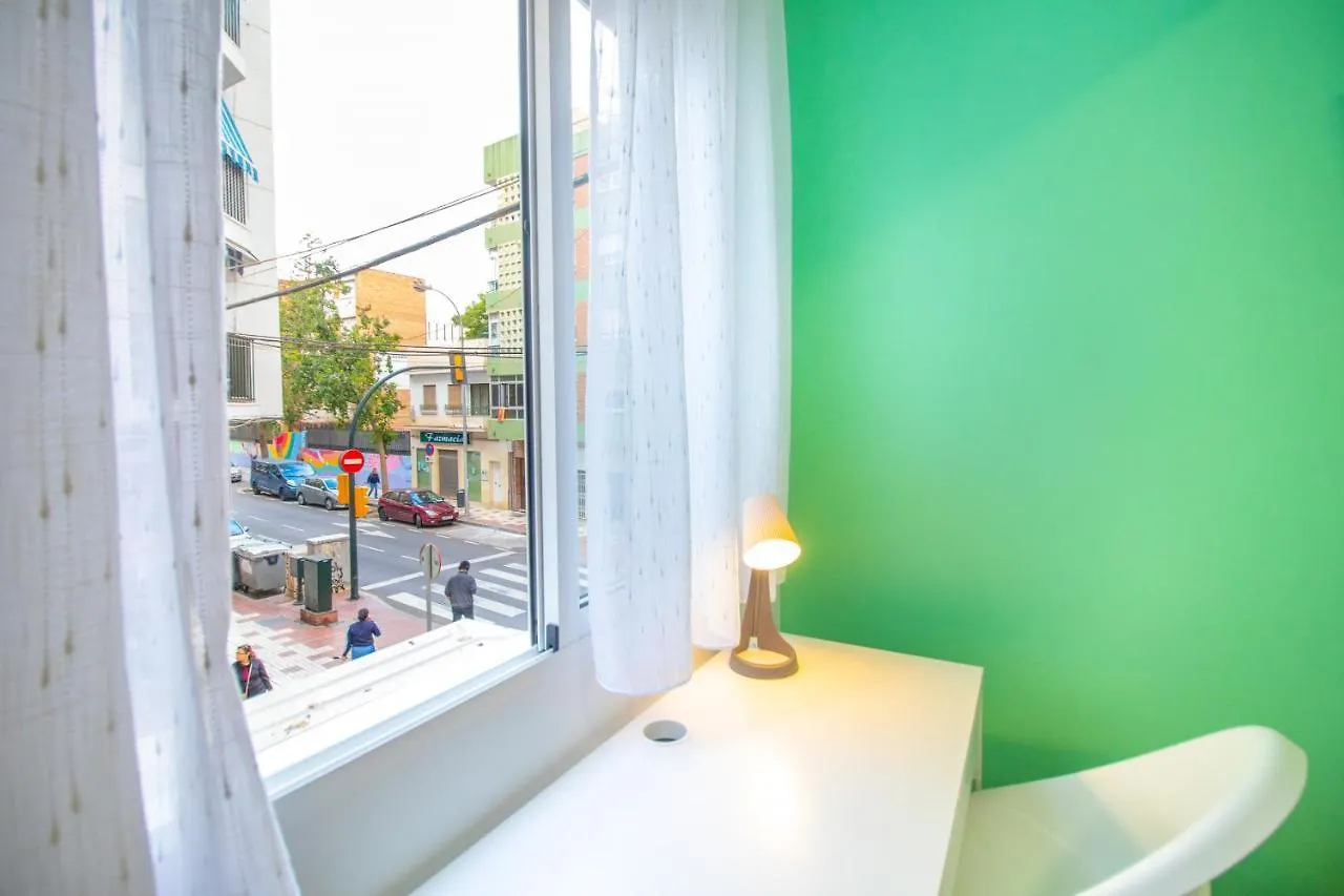 C29 Beutiful & Shiny 4 Bdrm Apartment Malaga