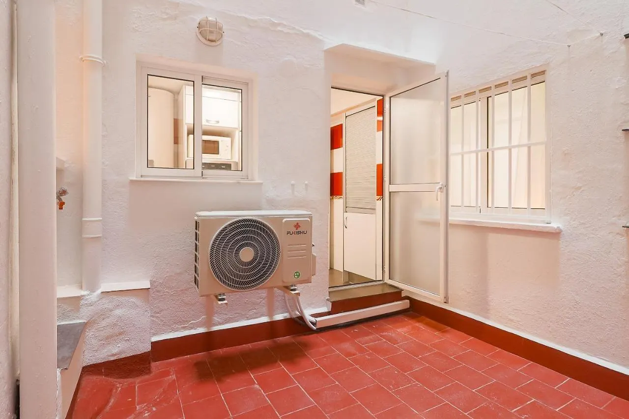 C29 Beutiful & Shiny 4 Bdrm Apartment Malaga
