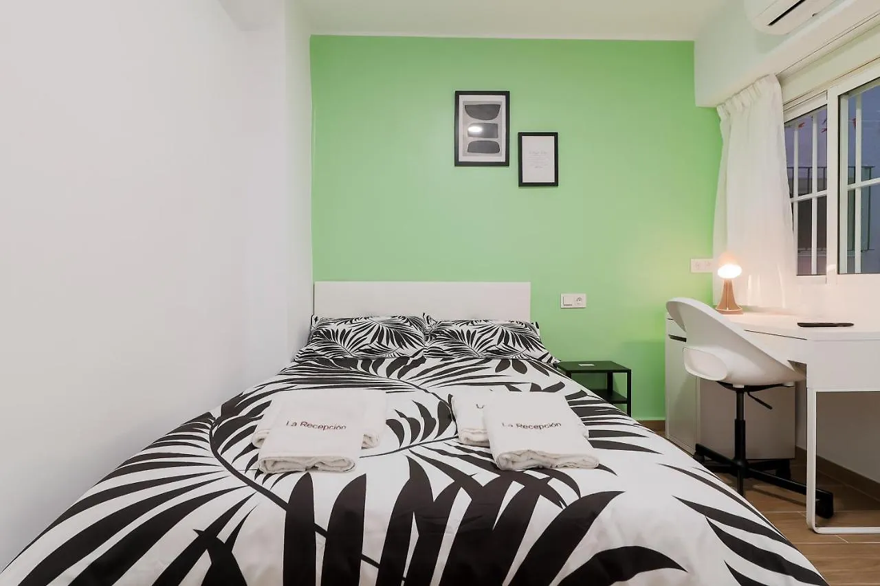 C29 Beutiful & Shiny 4 Bdrm Apartment Malaga