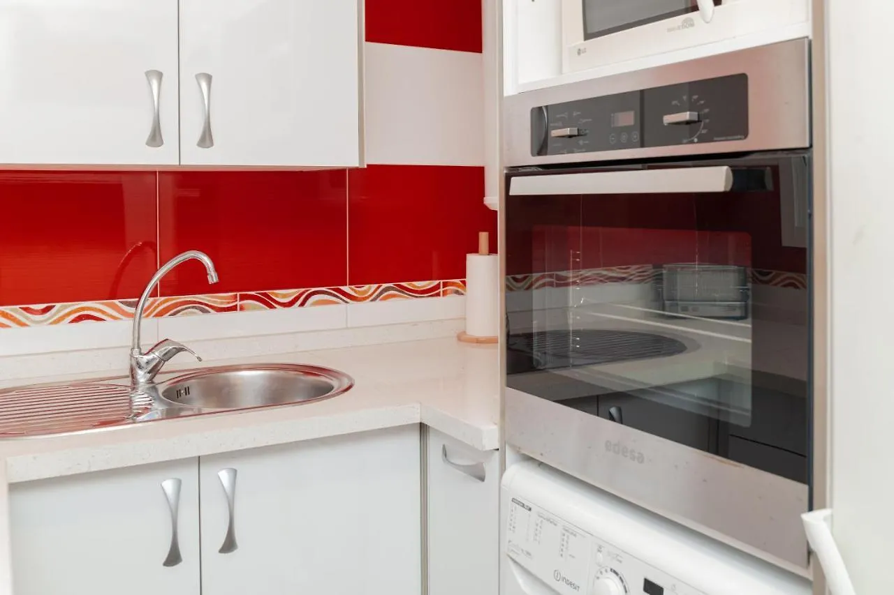 C29 Beutiful & Shiny 4 Bdrm Apartment Malaga Spain