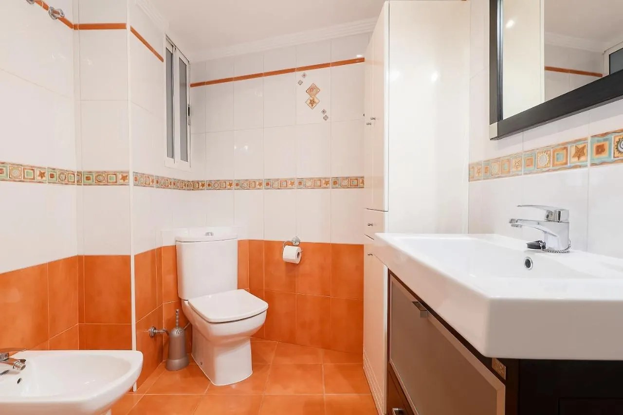 C29 Beutiful & Shiny 4 Bdrm Apartment Malaga