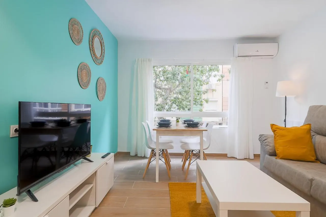 C29 Beutiful & Shiny 4 Bdrm Apartment Malaga