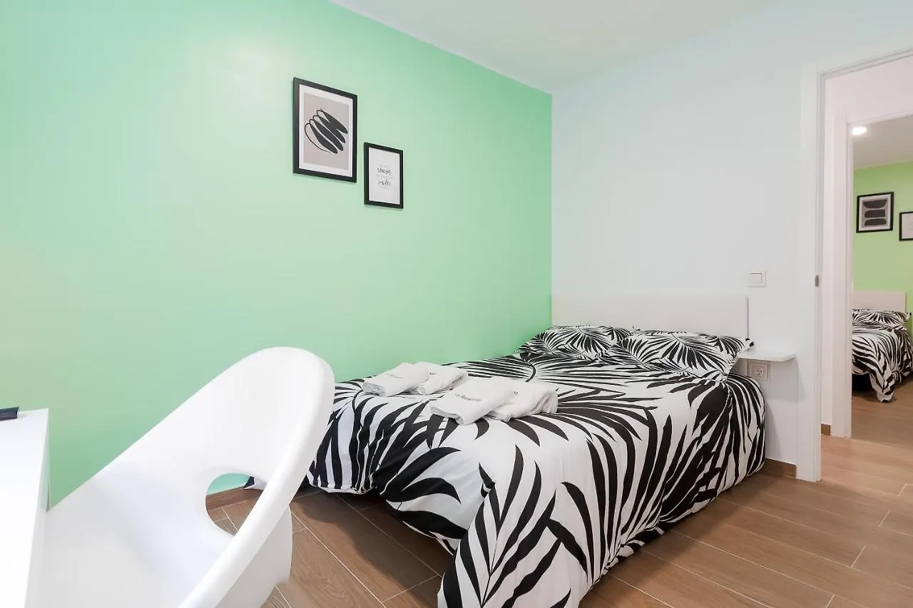 C29 Beutiful & Shiny 4 Bdrm Apartment Malaga