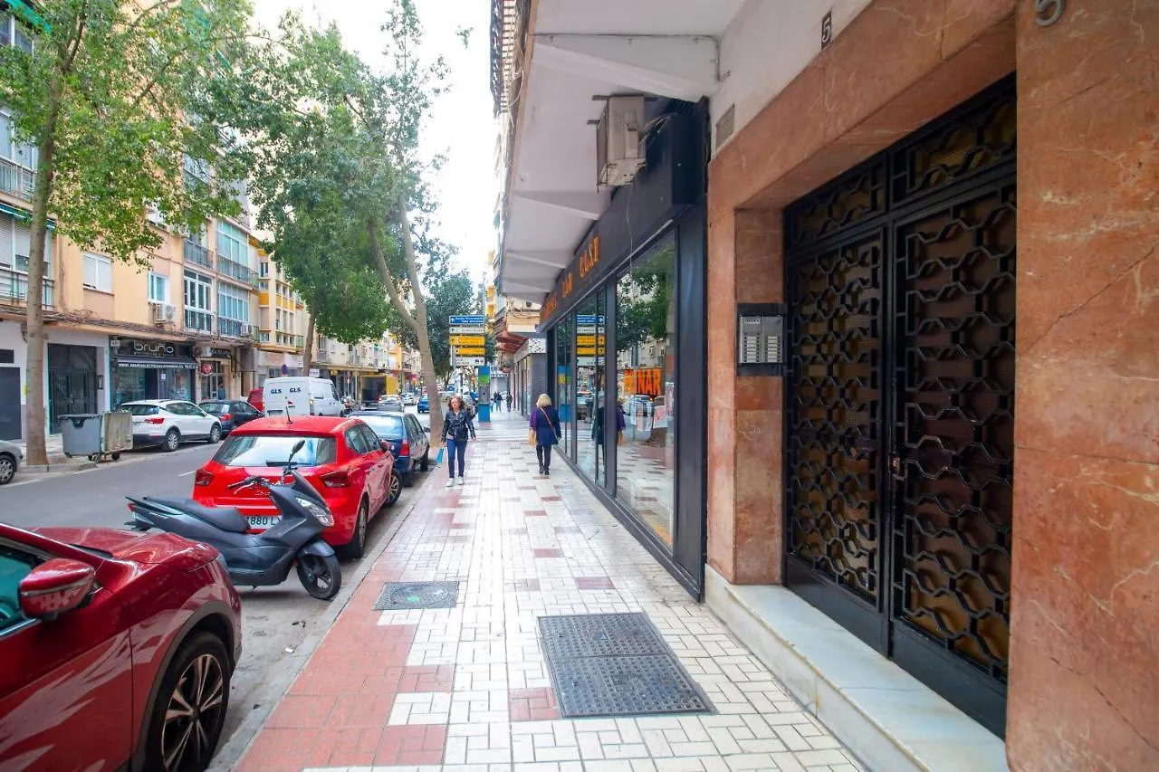 C29 Beutiful & Shiny 4 Bdrm Apartment Malaga Spain